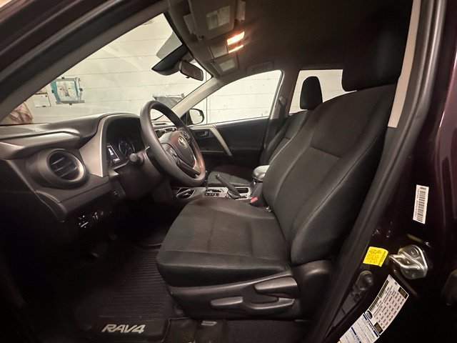 Used 2018 Toyota RAV4 LE w/ All Weather Liner Package AWD/4WD image 20
