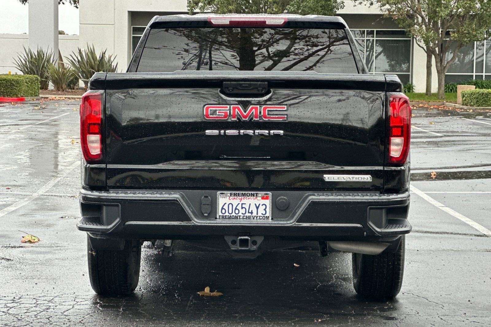 Used 2024 GMC Sierra 1500 Elevation RWD image 5