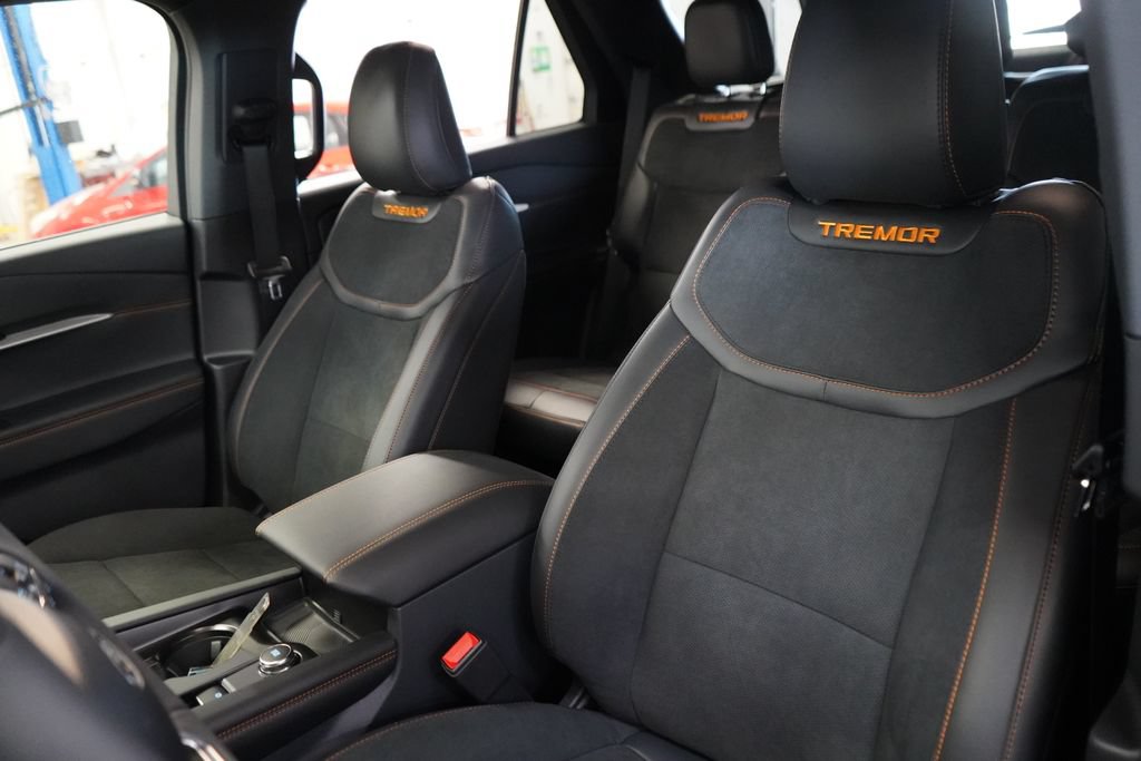 New 2026 Ford Explorer Tremor AWD/4WD image 17