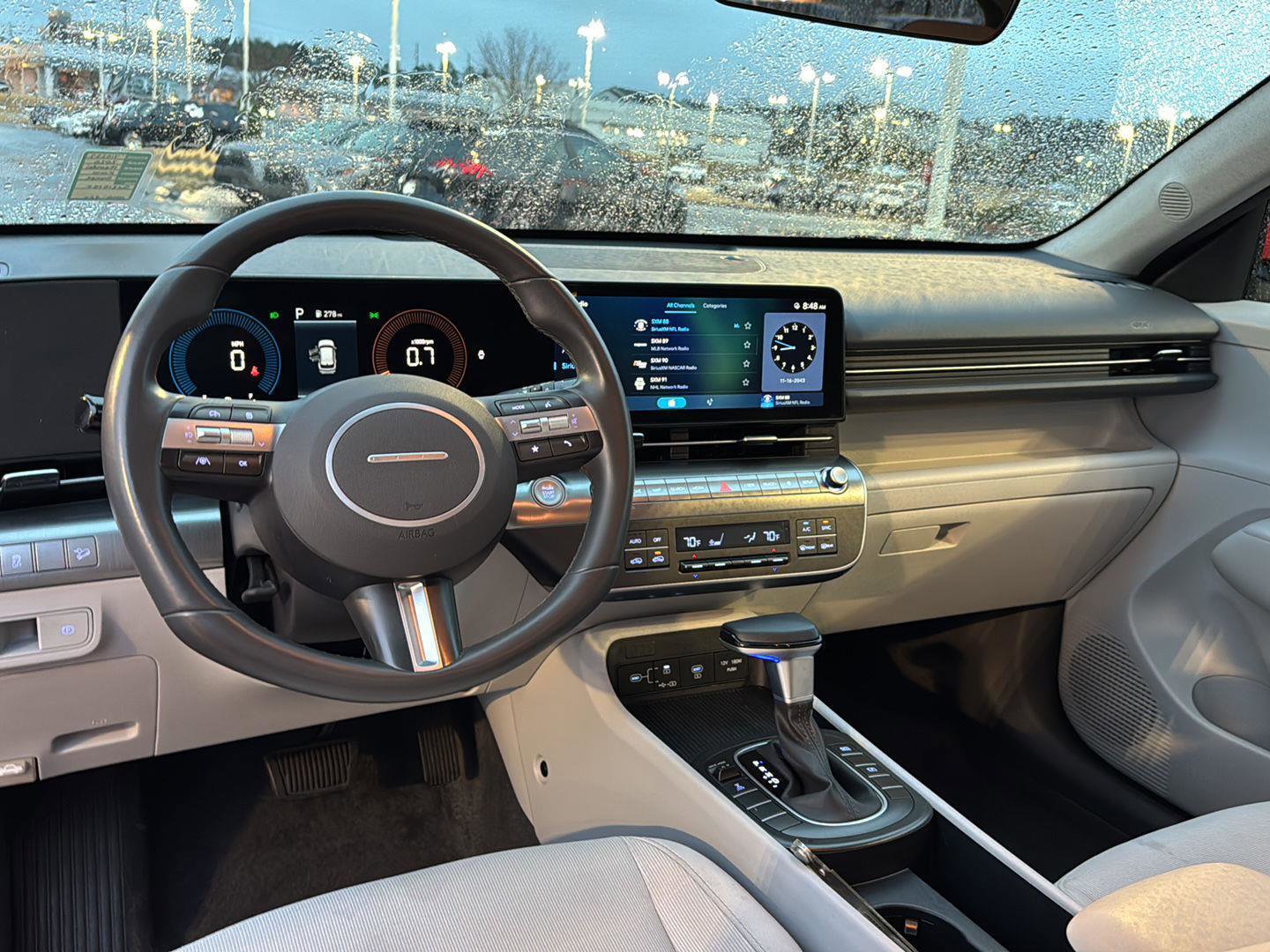 Used 2025 Hyundai Kona SEL image 16