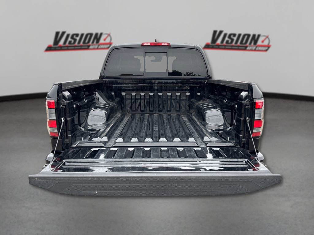 Used 2022 Nissan Frontier SV image 11