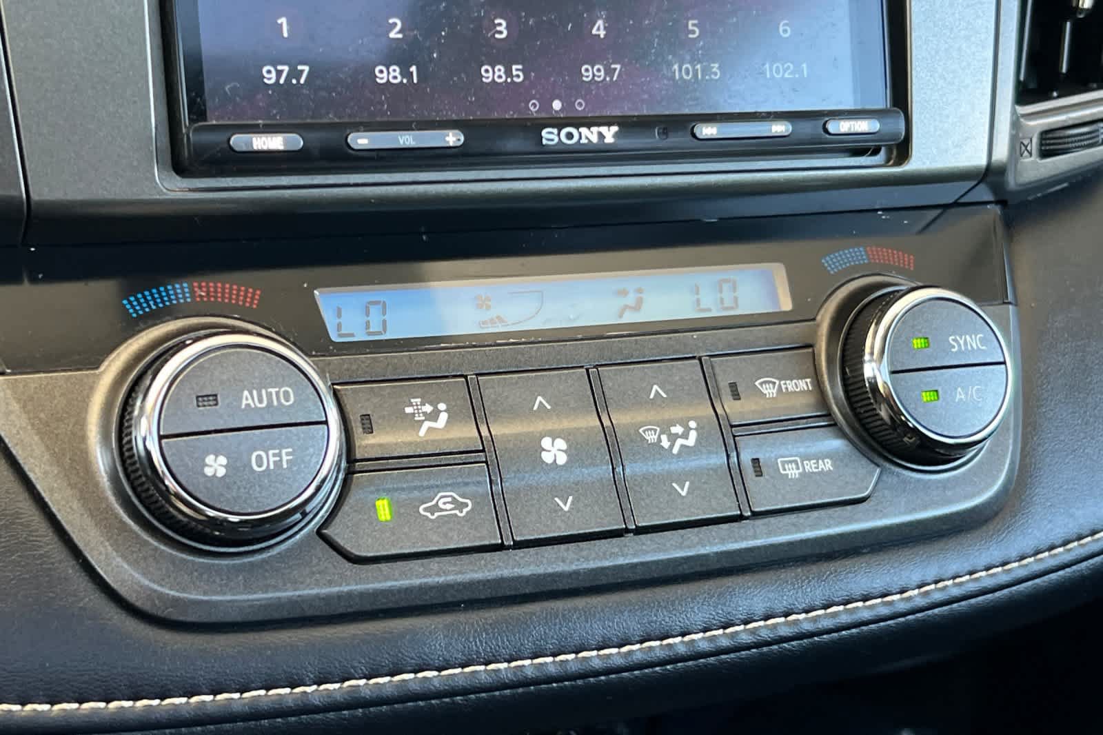 Used 2014 Toyota RAV4 XLE FWD image 21