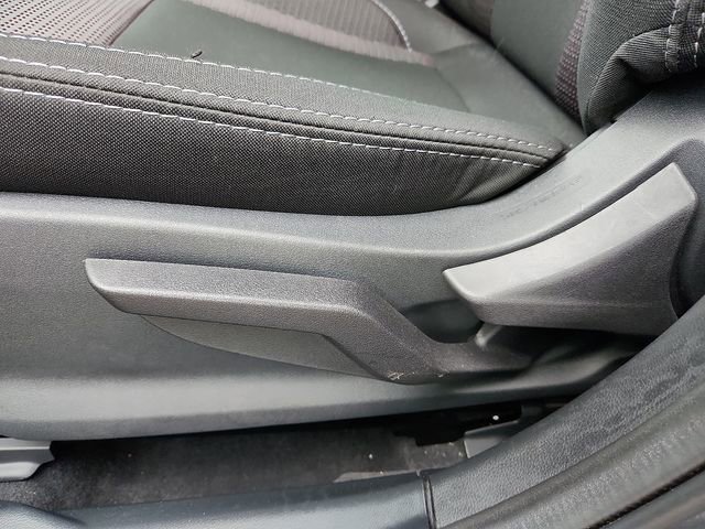 Certified 2025 Subaru Outback AWD/4WD image 15
