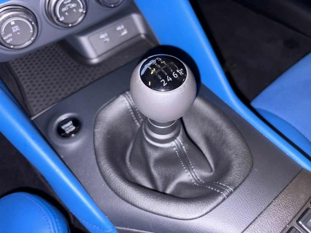 Used 2024 Nissan Z Performance w/ Floor Mat Package image 40