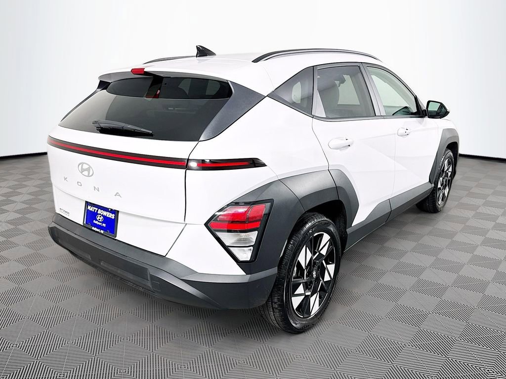Used 2025 Hyundai Kona SEL FWD image 5
