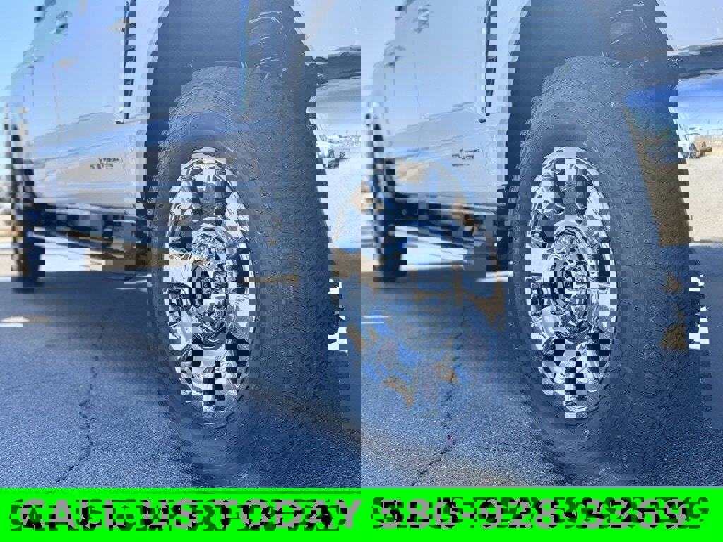 New 2025 Ford F250 Lariat w/ Chrome Package image 2