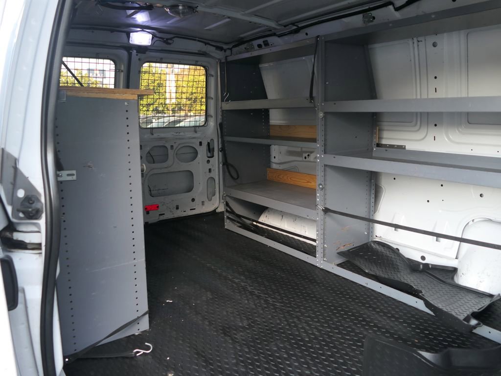 Used 2013 Ford E-150 and Econoline 150 Commercial image 24
