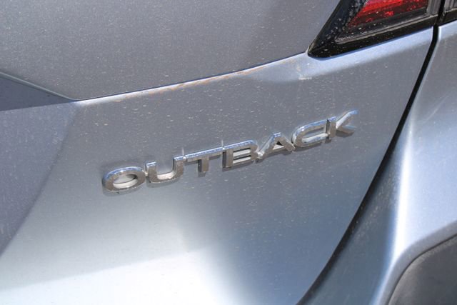 Used 2020 Subaru Outback Premium image 10