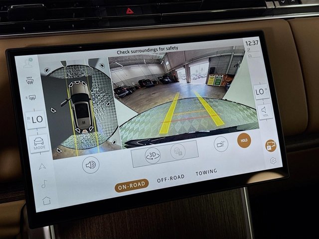 New 2026 Land Rover Range Rover Long Wheelbase SE image 17