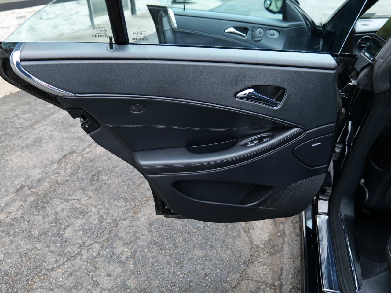 Used 2007 Mercedes-Benz CLS 63 AMG w/ P2 Pkg image 43