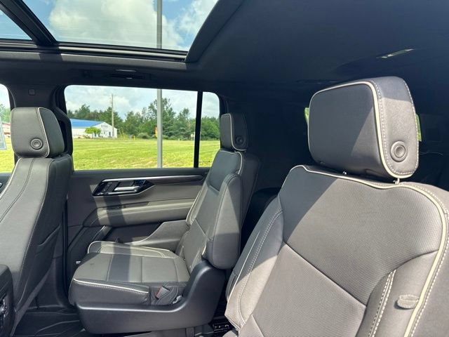 New 2026 Chevrolet Suburban Premier w/ Sun And Tow Package AWD/4WD image 46