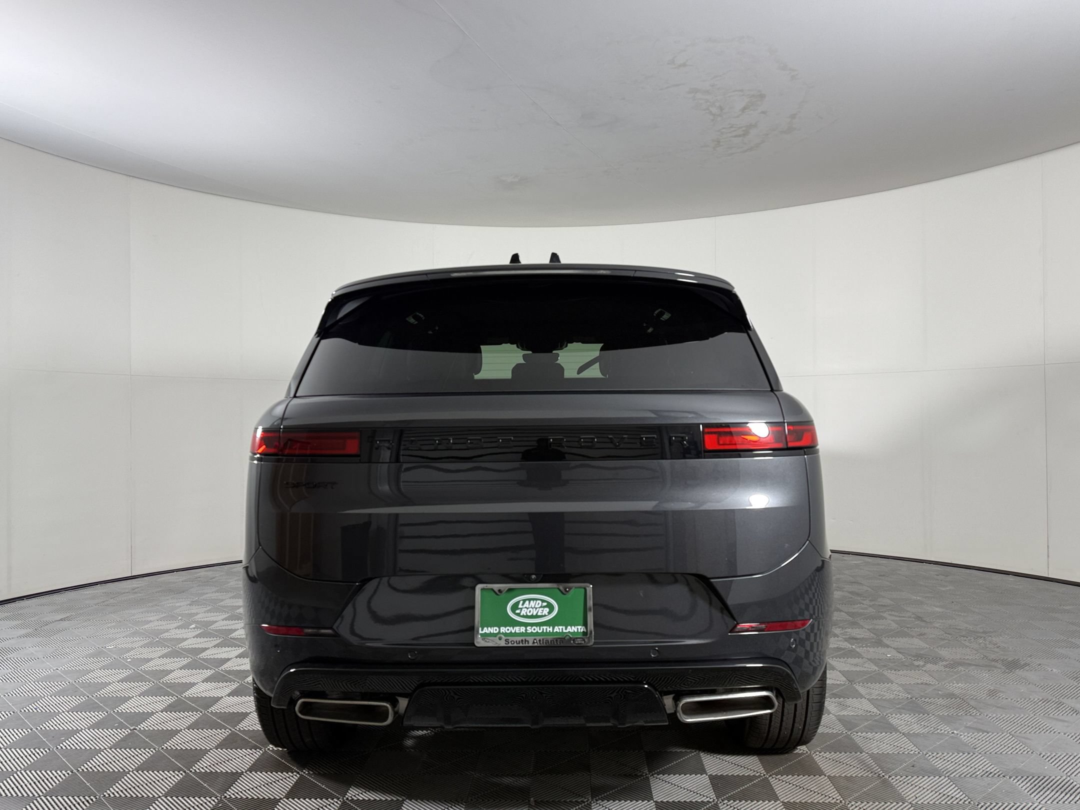 New 2026 Land Rover Range Rover Sport Dynamic SE AWD/4WD image 10