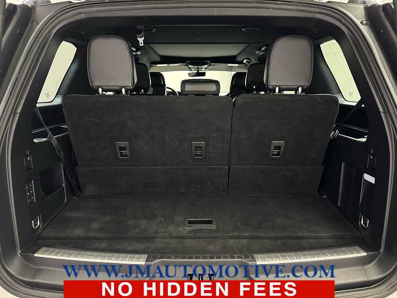 Used 2021 Lincoln Navigator Reserve AWD/4WD image 18