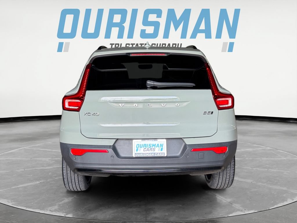 Used 2023 Volvo XC40 B5 Plus w/ Climate Package AWD/4WD image 5