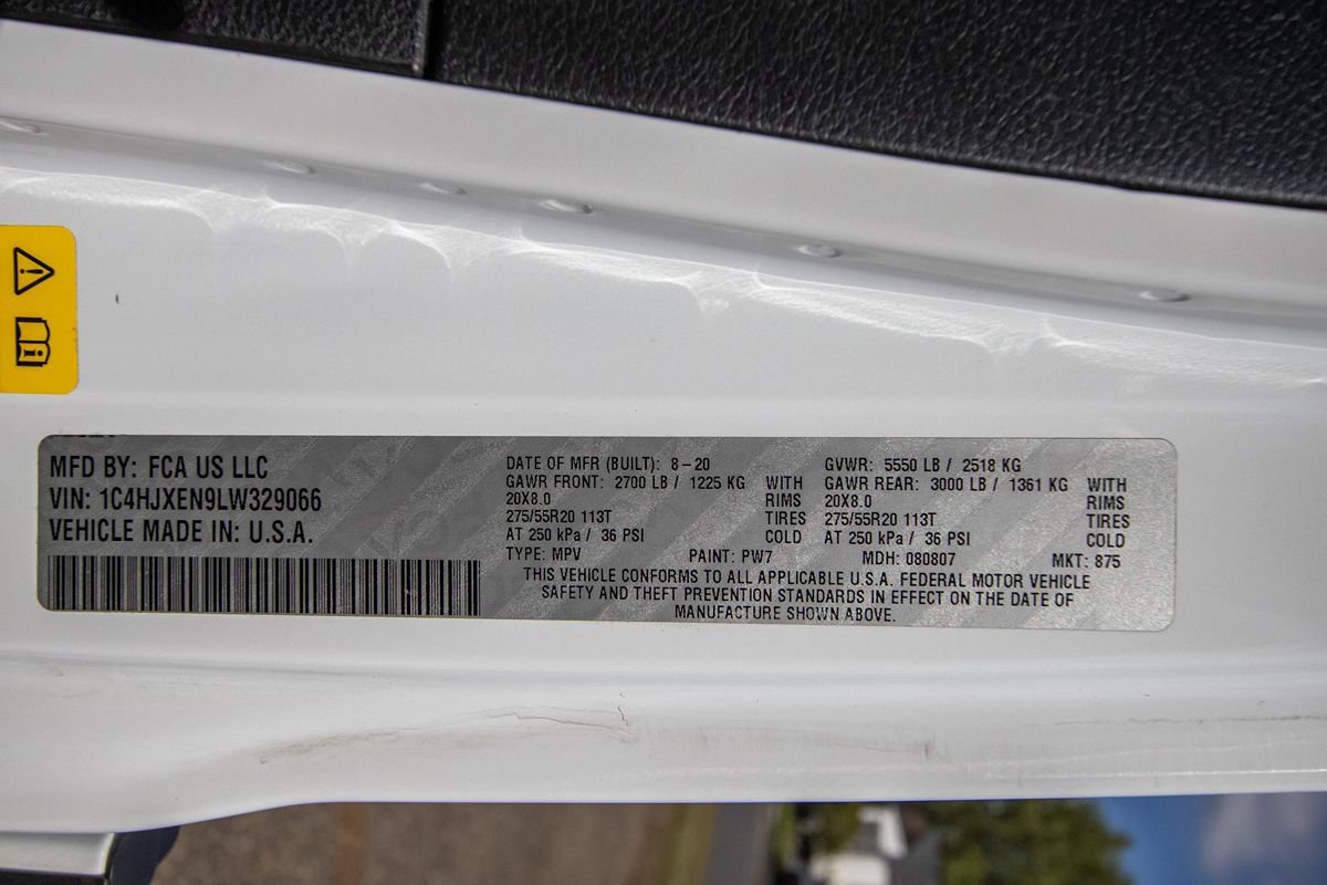 Used 2020 Jeep Wrangler Unlimited Sahara AWD/4WD image 25
