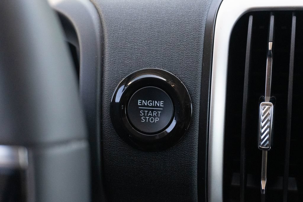 Used 2025 Ford Expedition Max Active RWD image 40
