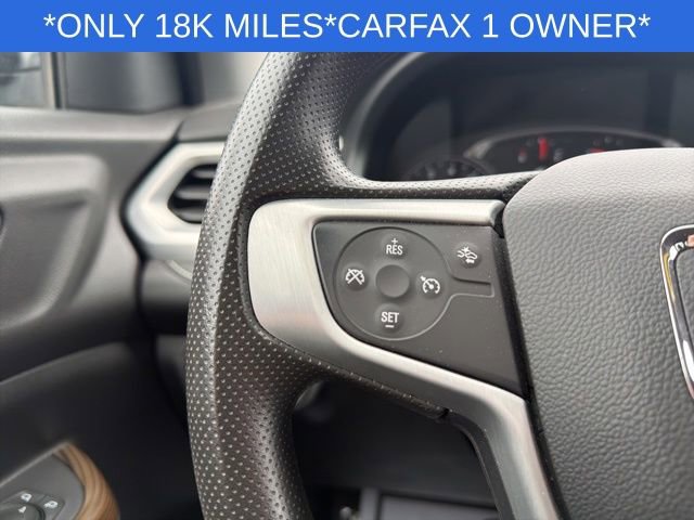 Used 2023 GMC Acadia SLE FWD image 39