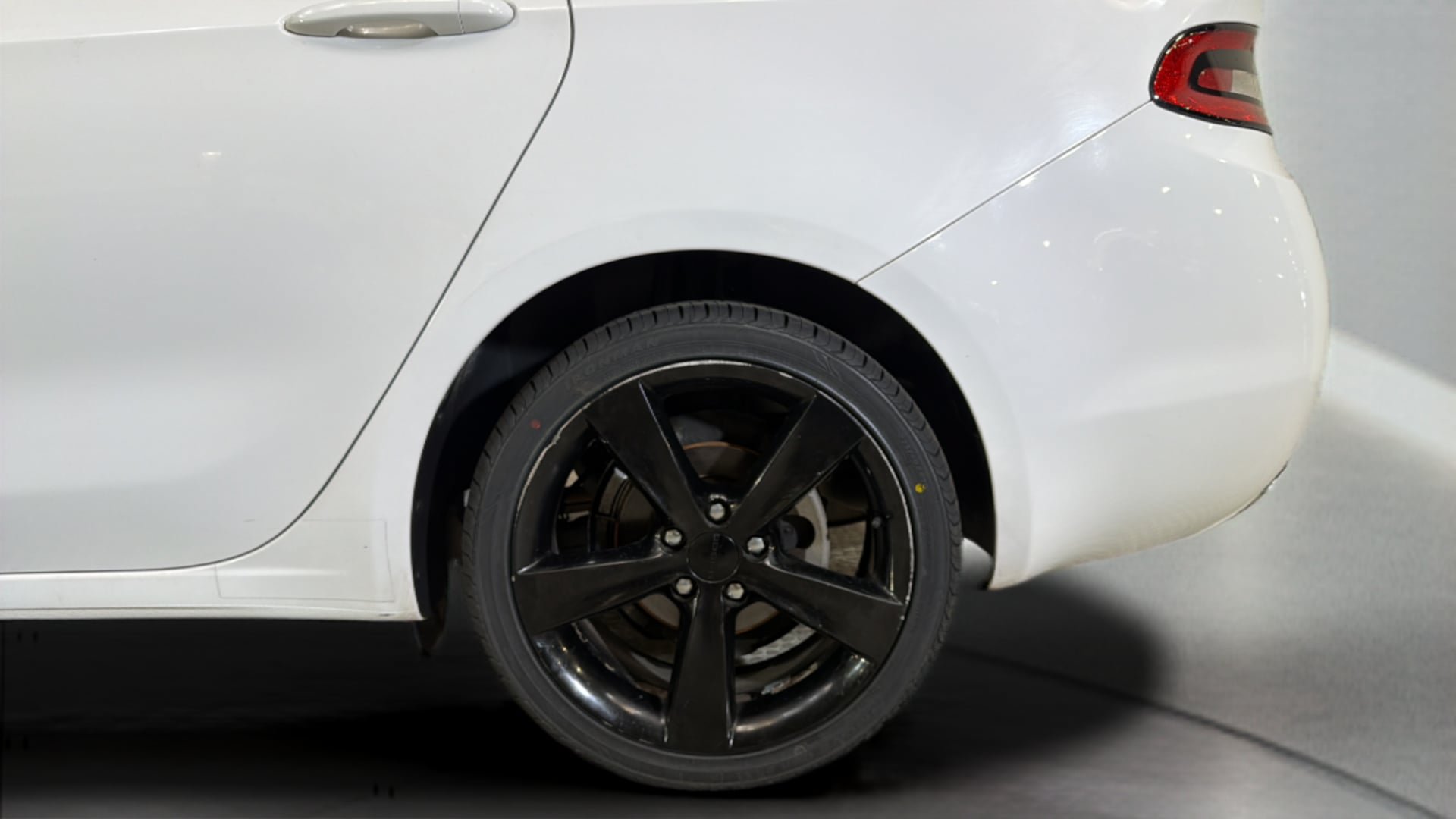 Used 2015 Dodge Dart SXT FWD image 37