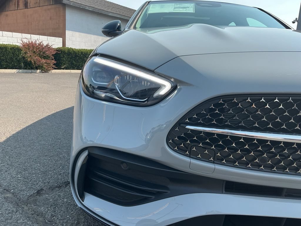 New 2026 Mercedes-Benz C 300 4MATIC Sedan image 3
