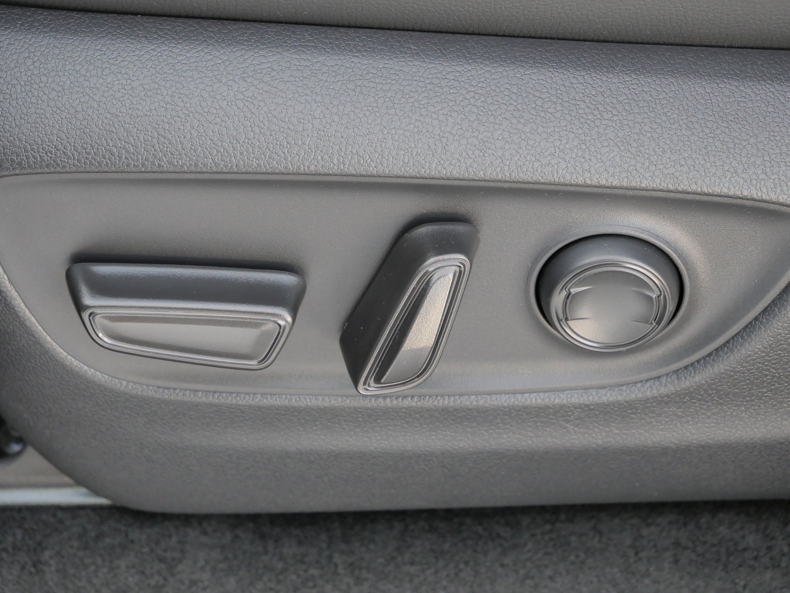 Used 2026 Toyota Land Cruiser image 20