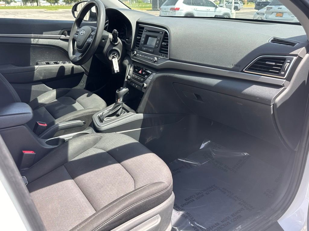 Used 2018 Hyundai Elantra SE FWD image 22
