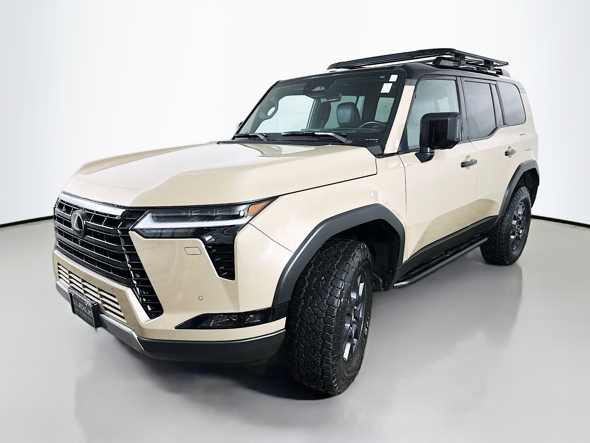 Used 2024 Lexus GX 550 AWD/4WD image 3