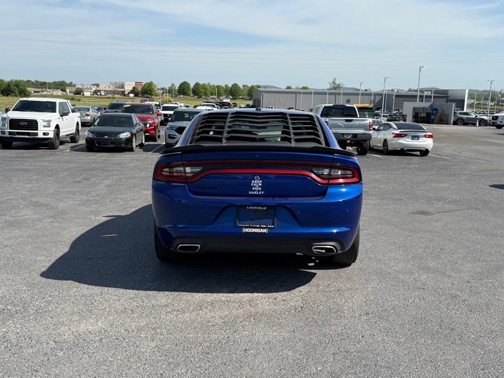 Used 2021 Dodge Charger SXT w/ Blacktop Package RWD image 6