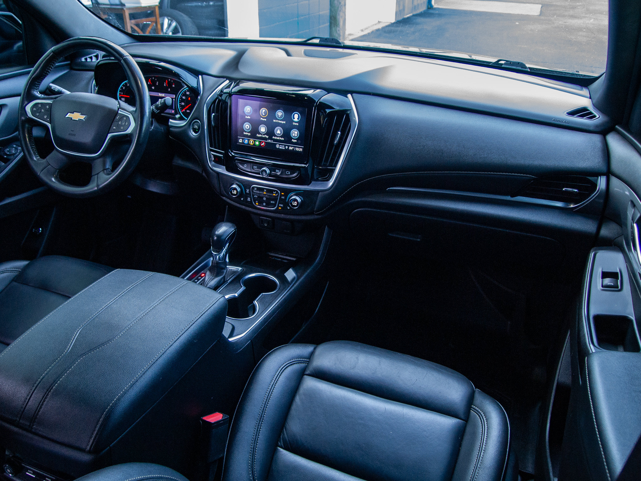 Used 2022 Chevrolet Traverse LT AWD/4WD image 28