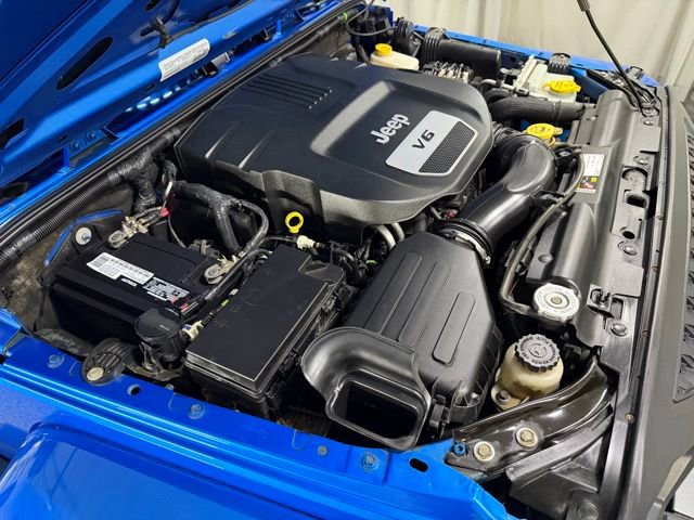 Used 2015 Jeep Wrangler Sport image 21