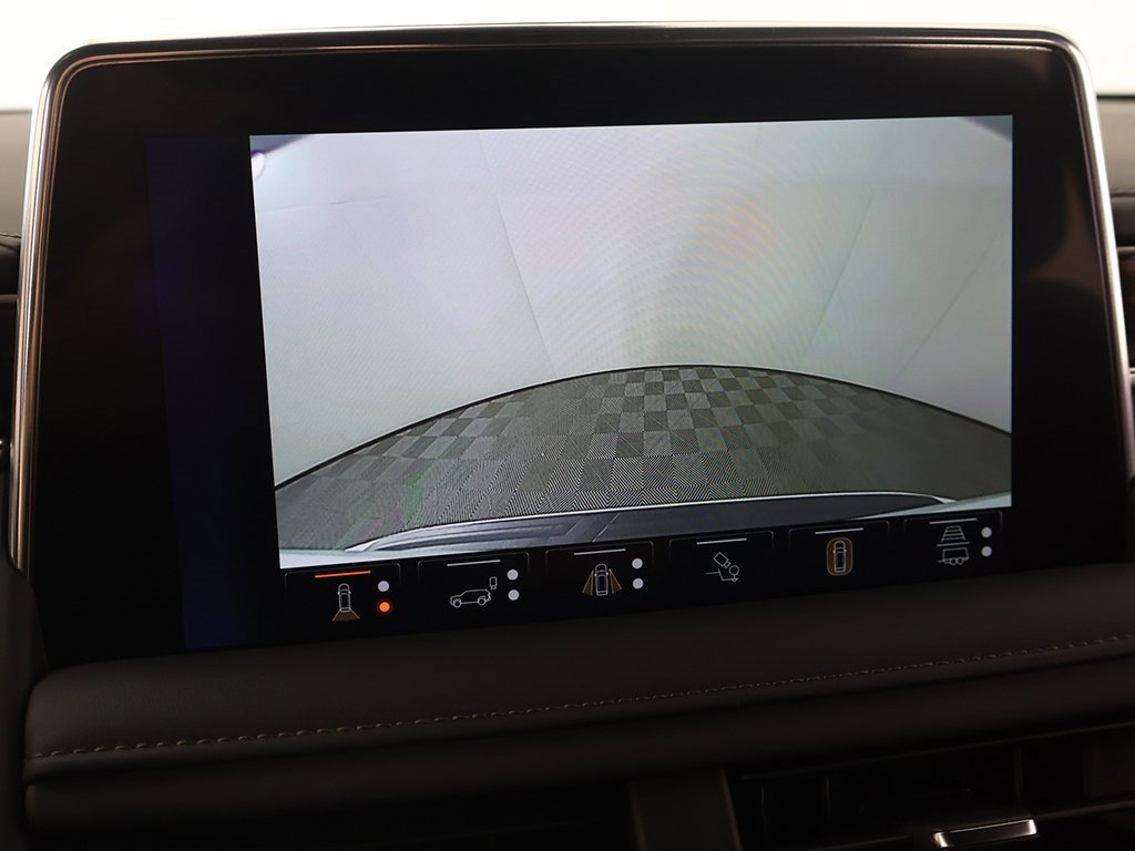 Used 2024 Chevrolet Tahoe High Country w/ Advanced Technology Package image 57