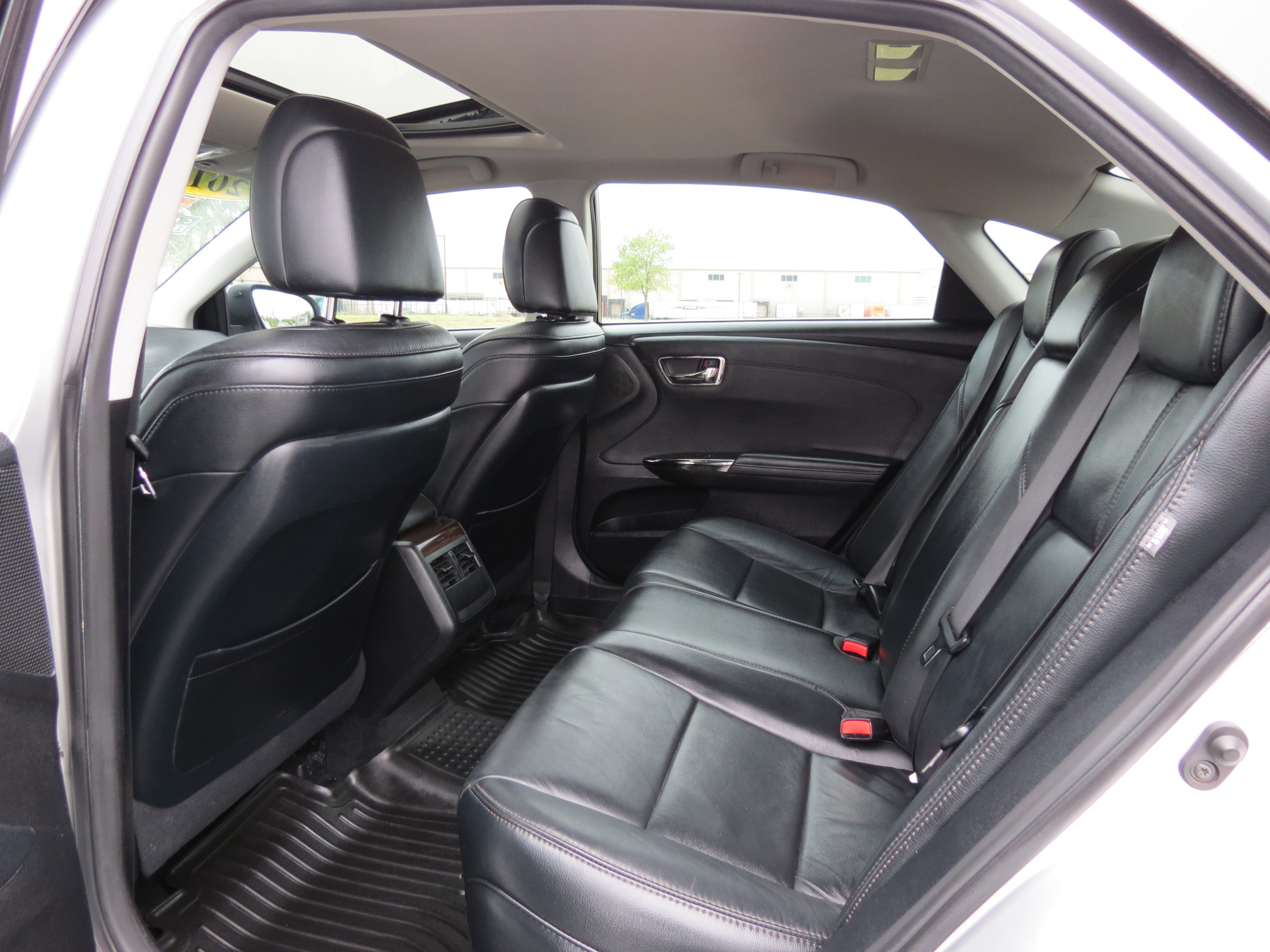 Used 2013 Toyota Avalon XLE Touring image 37