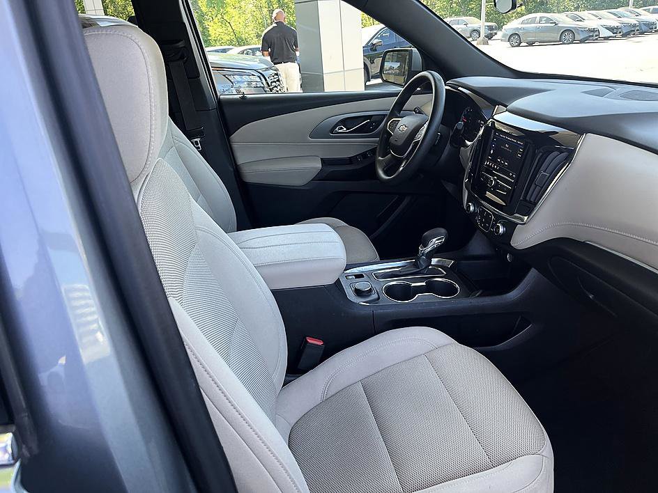 Used 2023 Chevrolet Traverse LS w/ Safety Package FWD image 19