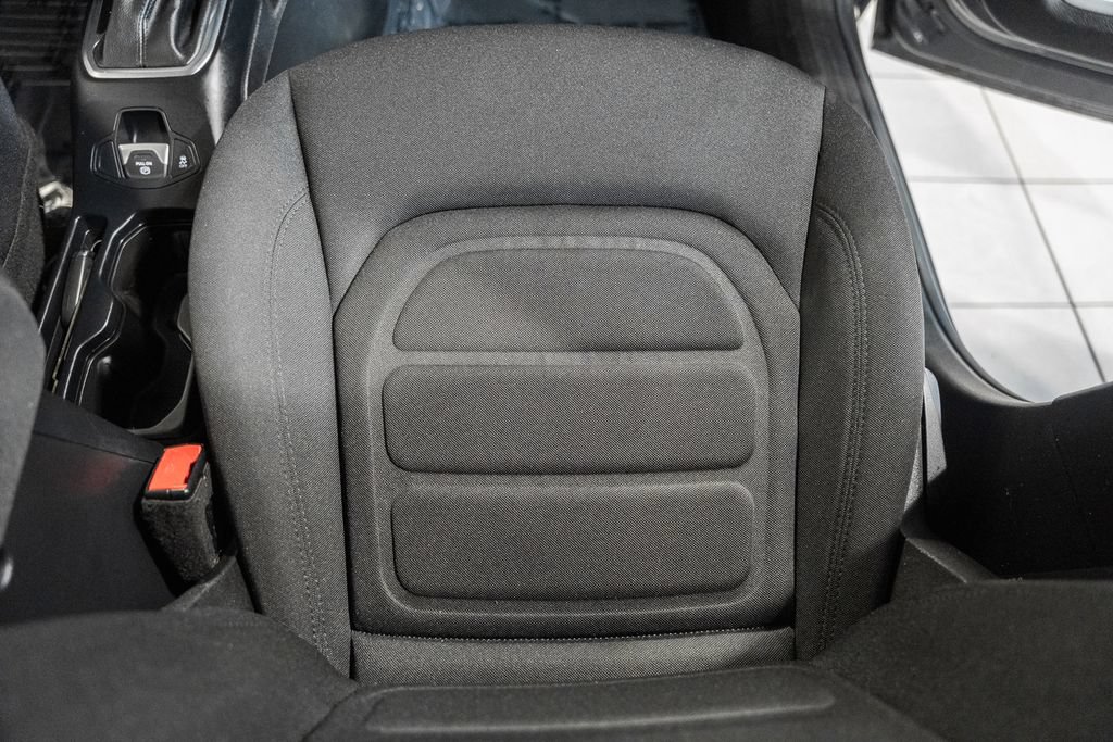 Certified 2018 Jeep Renegade Latitude AWD/4WD image 28