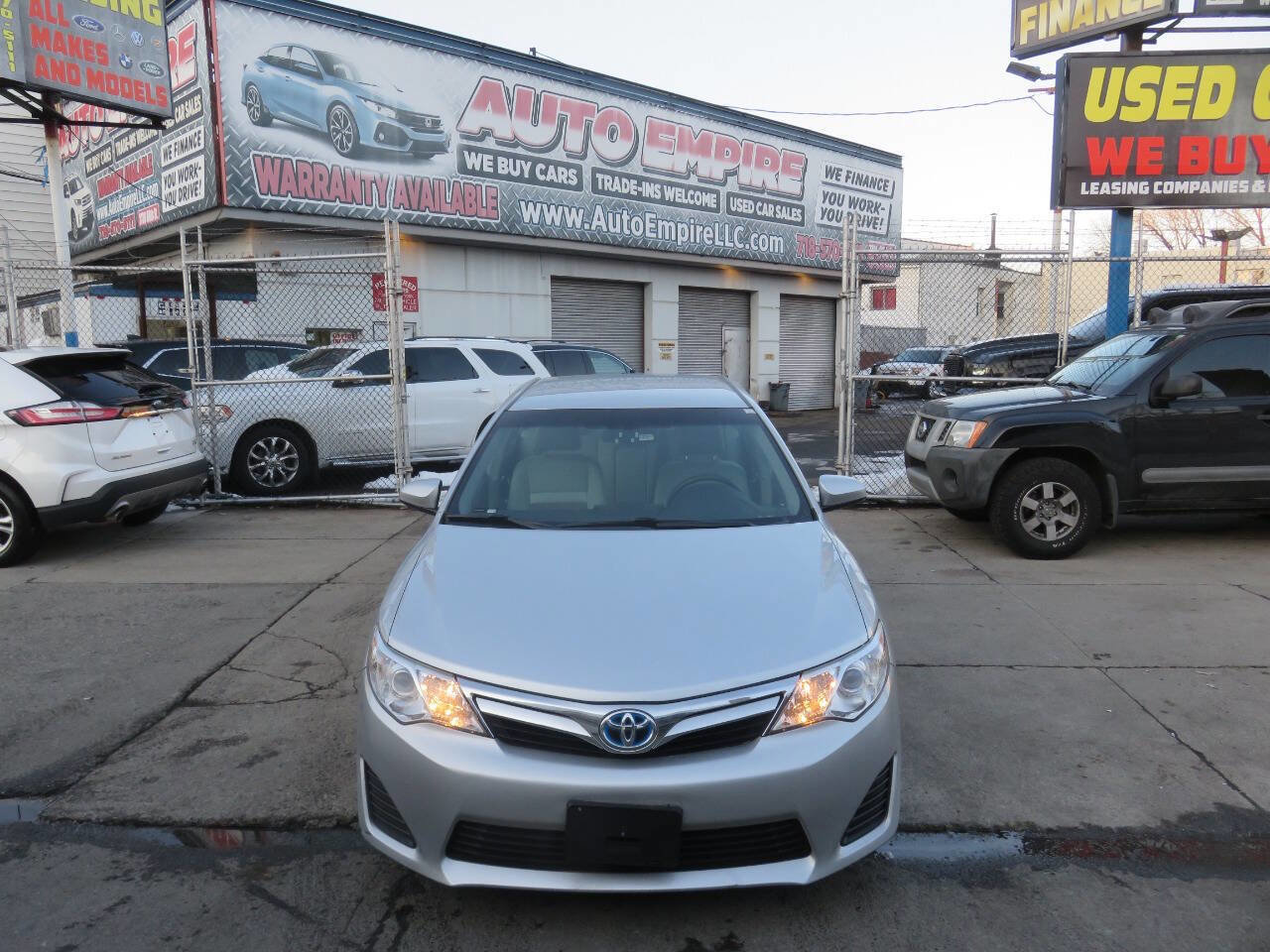 Used 2012 Toyota Camry LE image 6