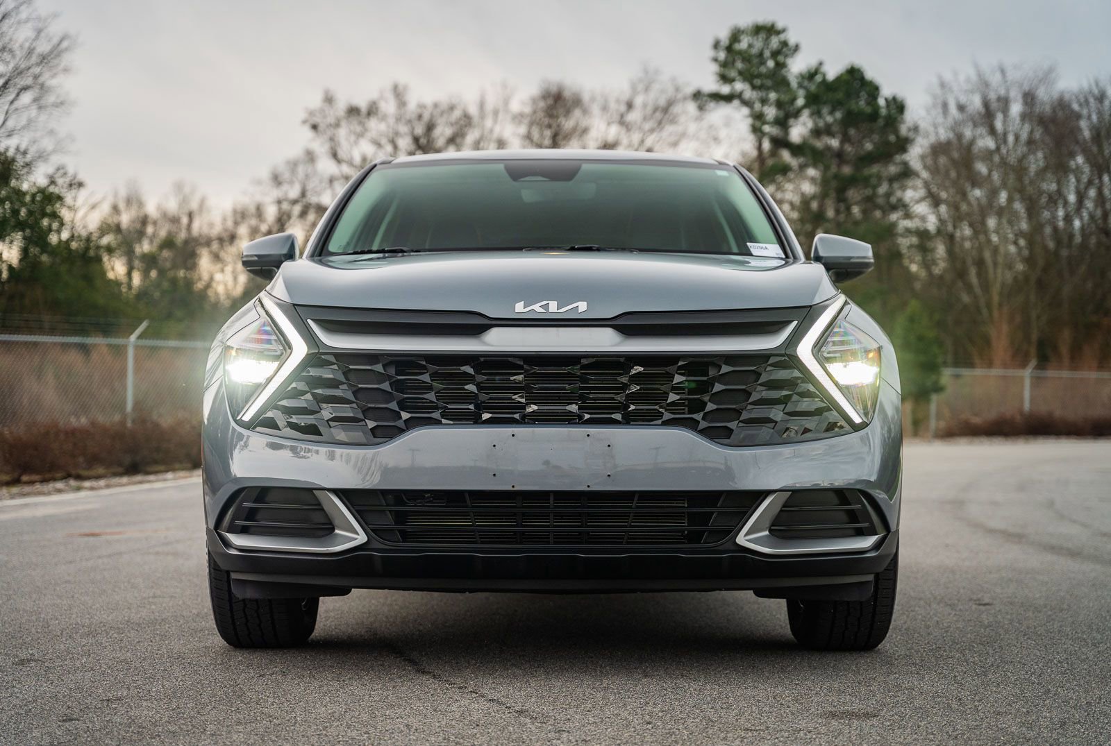 Used 2023 Kia Sportage EX image 2