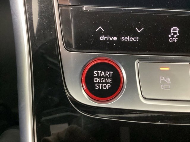 New 2026 Audi SQ7 Prestige image 27