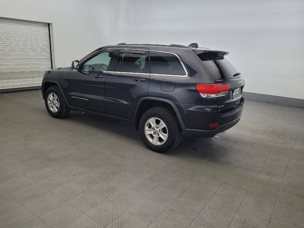 Used 2016 Jeep Grand Cherokee Laredo w/ Quick Order Package 23E AWD/4WD image 3