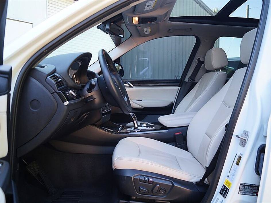 Used 2016 BMW X3 xDrive28i AWD/4WD image 16