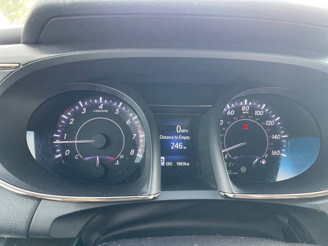 Used 2018 Toyota Avalon Limited w/ All Weather Liner Package FWD image 16