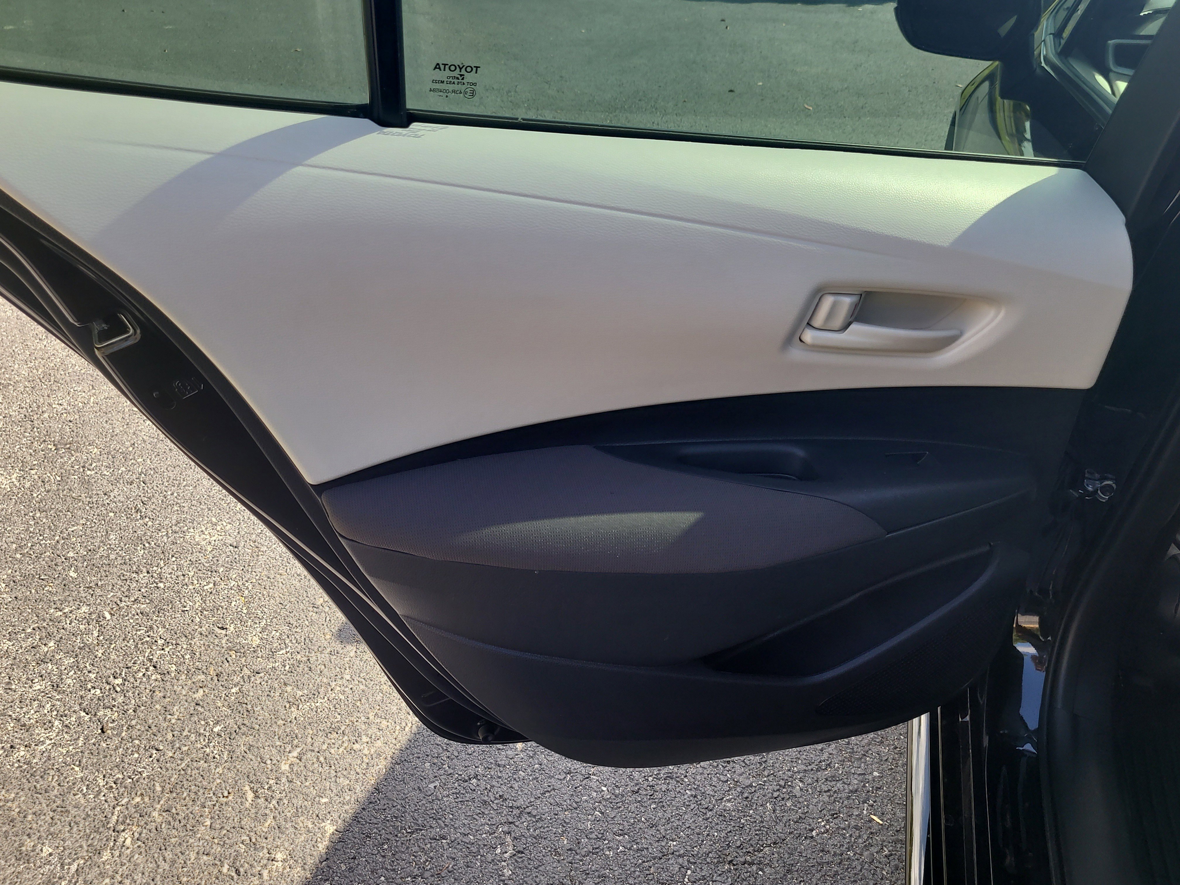 Certified 2025 Toyota Corolla LE w/ LE Premium Package image 11