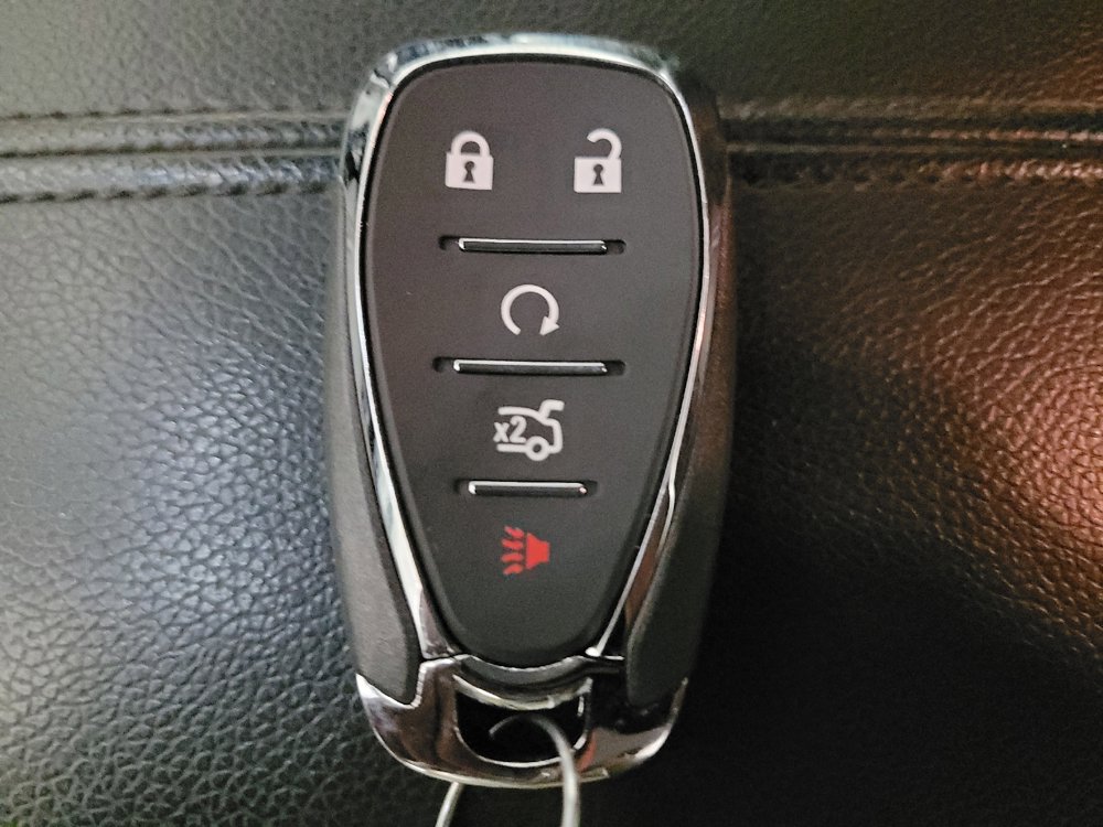 Used 2022 Chevrolet Malibu LT FWD image 32