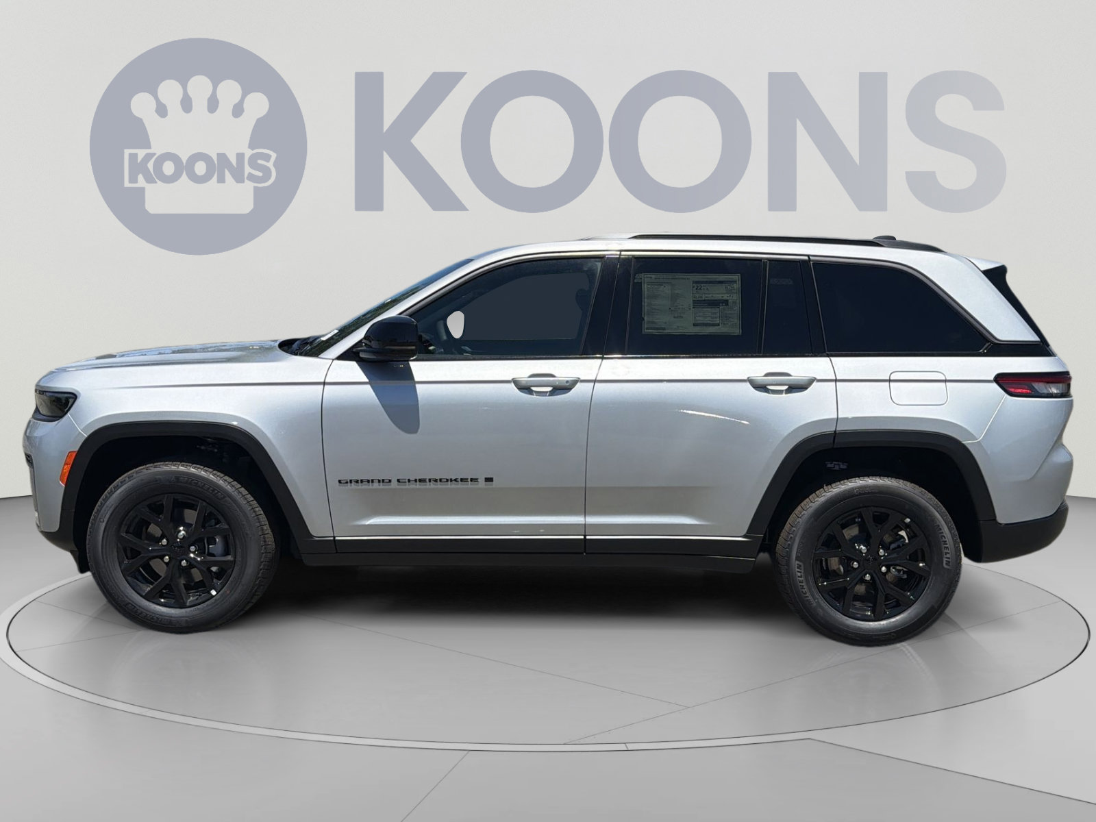 New 2026 Jeep Grand Cherokee Altitude AWD/4WD image 2