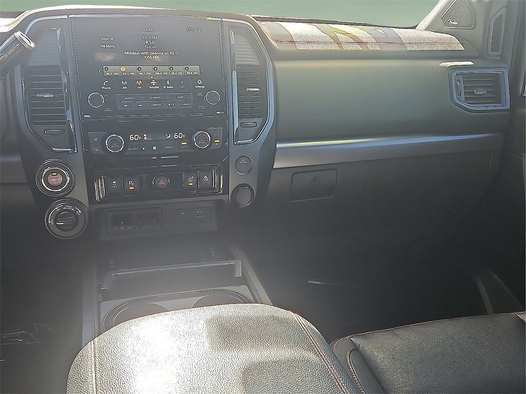 Used 2021 Nissan Titan PRO-4X w/ Pro-4x Convenience Package image 18