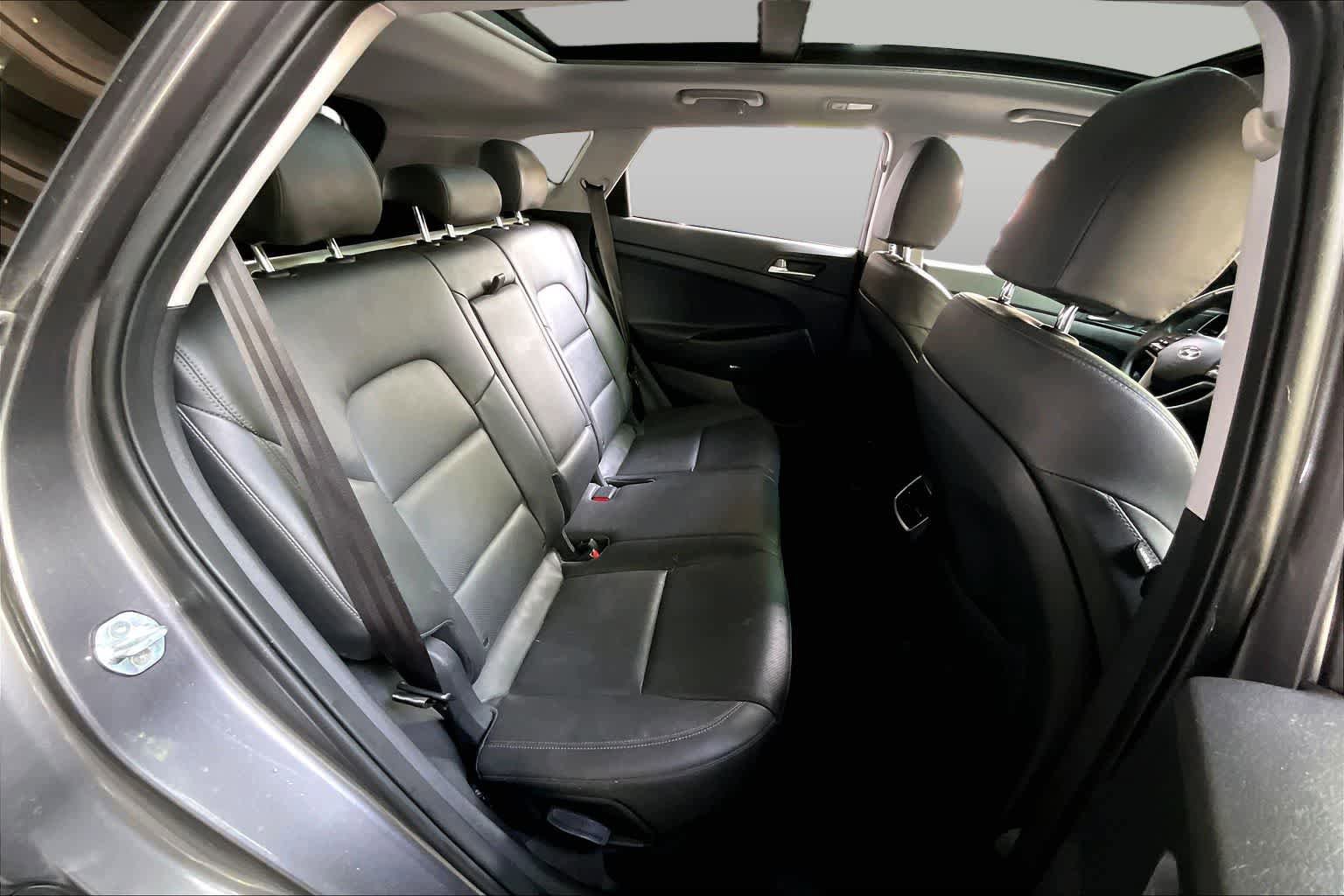 Used 2020 Hyundai Tucson Ultimate w/ Cargo Package AWD/4WD image 20