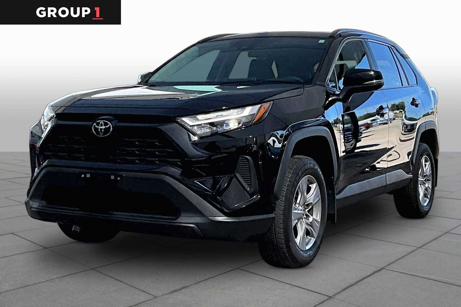 Used 2023 Toyota RAV4 XLE w/ Convenience Package