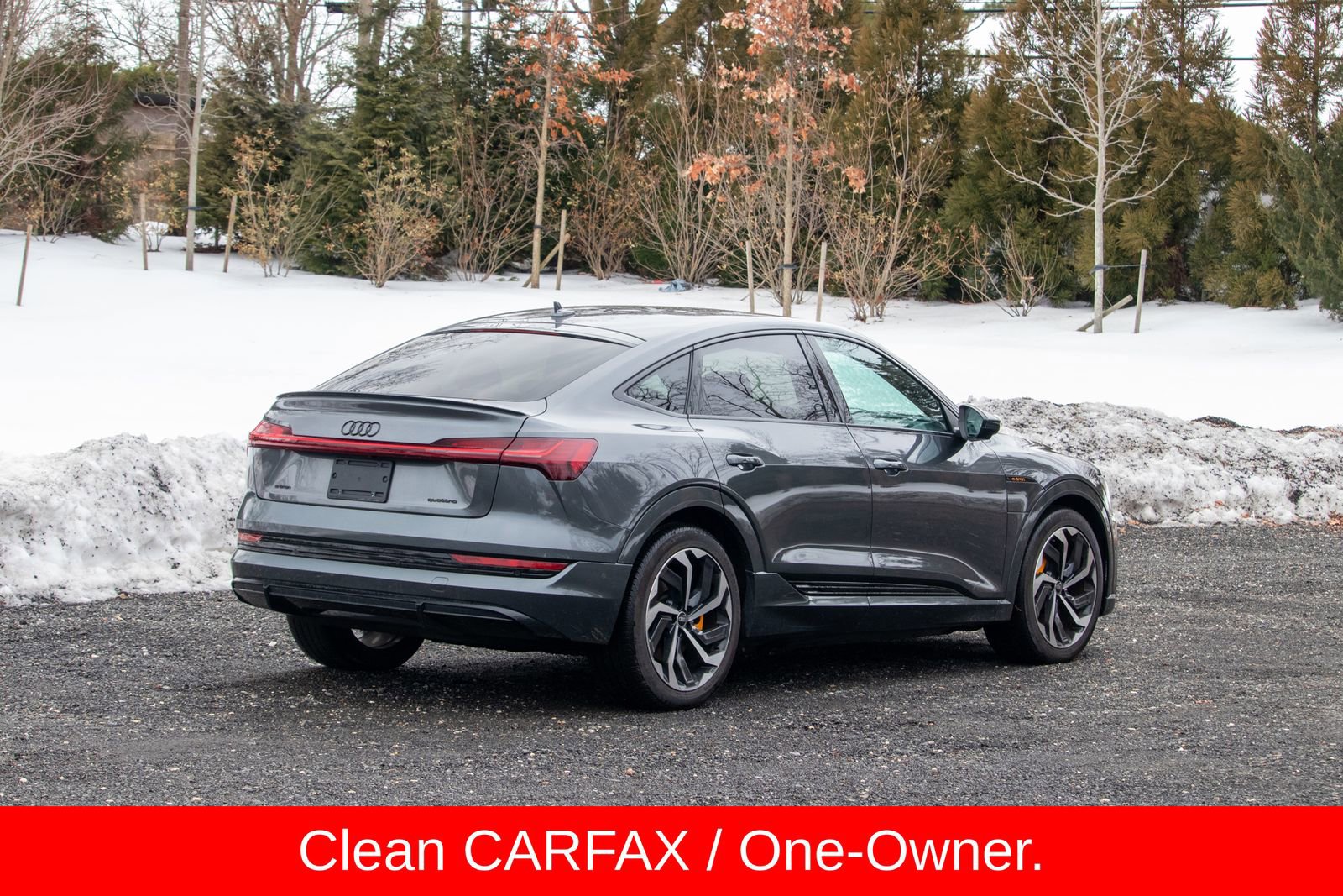 Used 2022 Audi e-tron Premium Plus w/ Premium Plus Package image 8