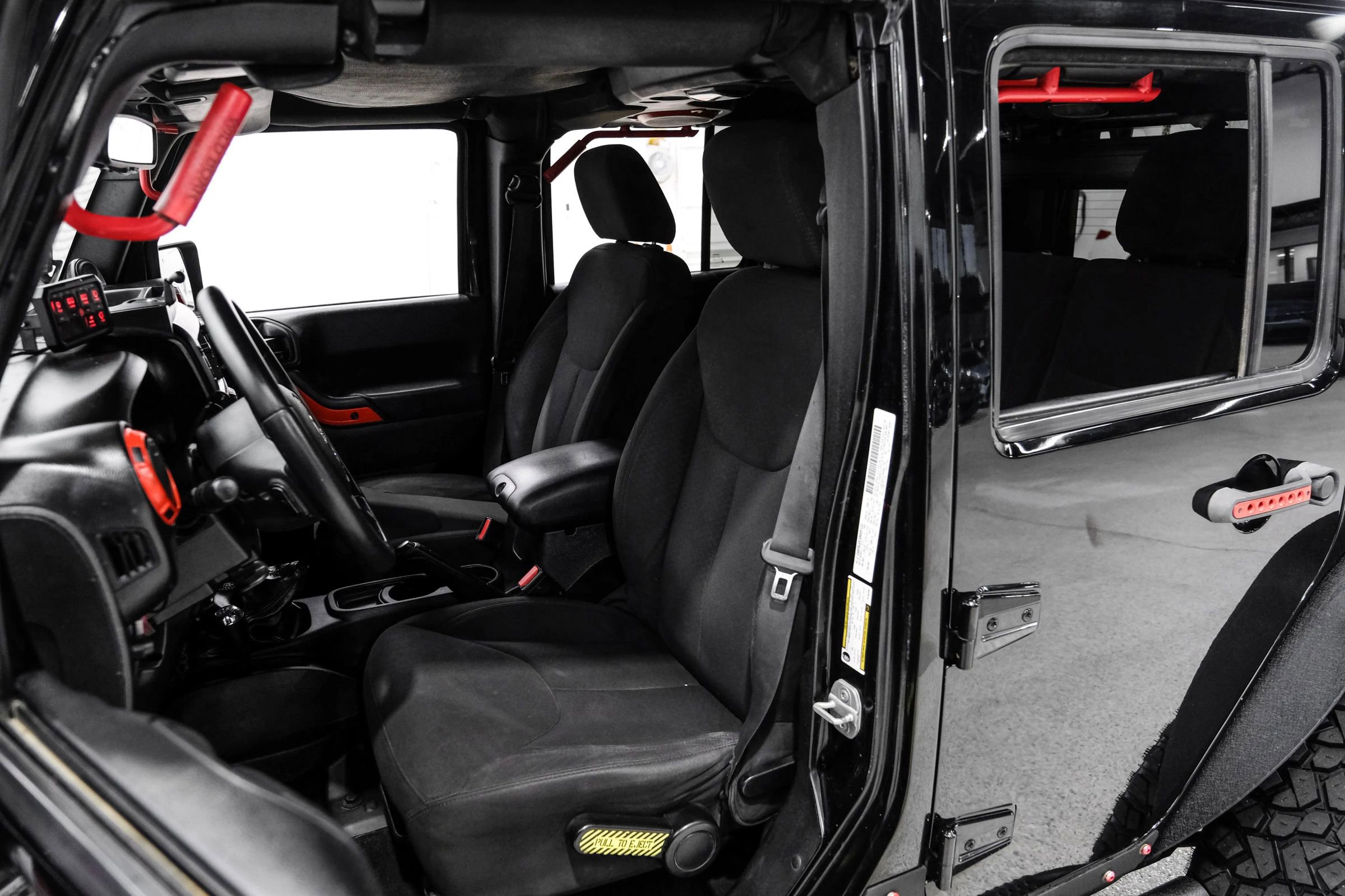 Used 2013 Jeep Wrangler Unlimited Sport image 14