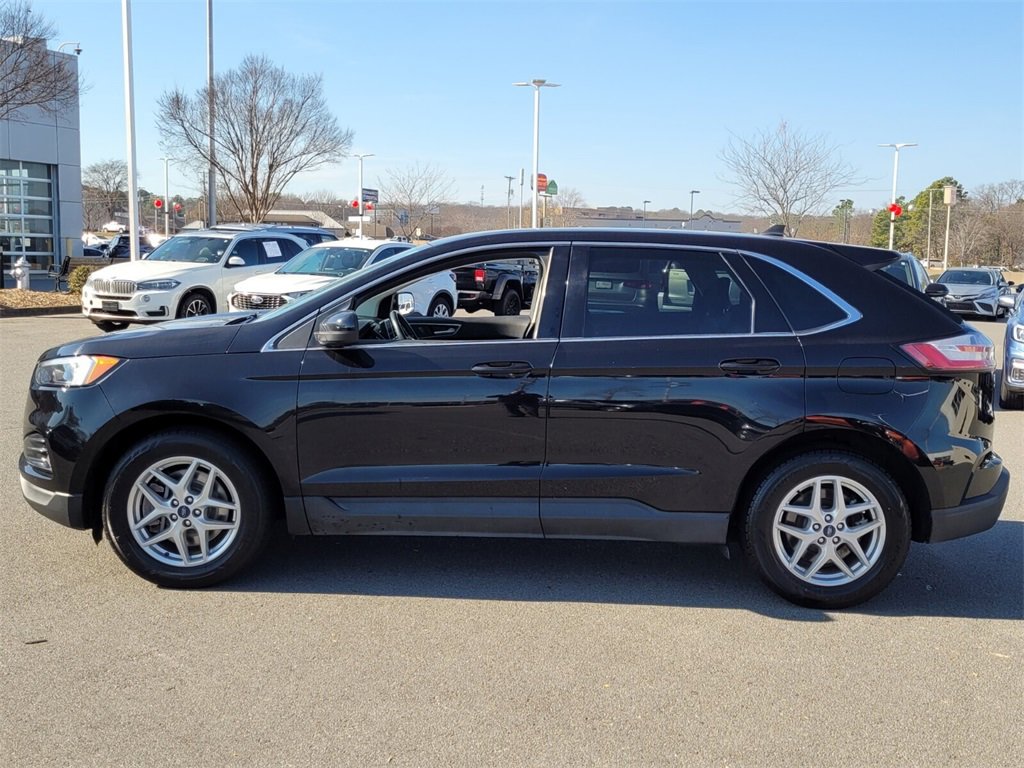 Used 2022 Ford Edge SEL image 4