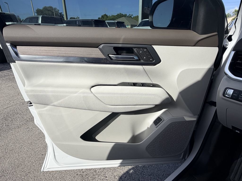 New 2026 GMC Terrain Denali image 23