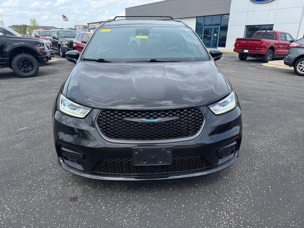 Used 2021 Chrysler Pacifica Limited w/ S Appearance Package FWD image 6